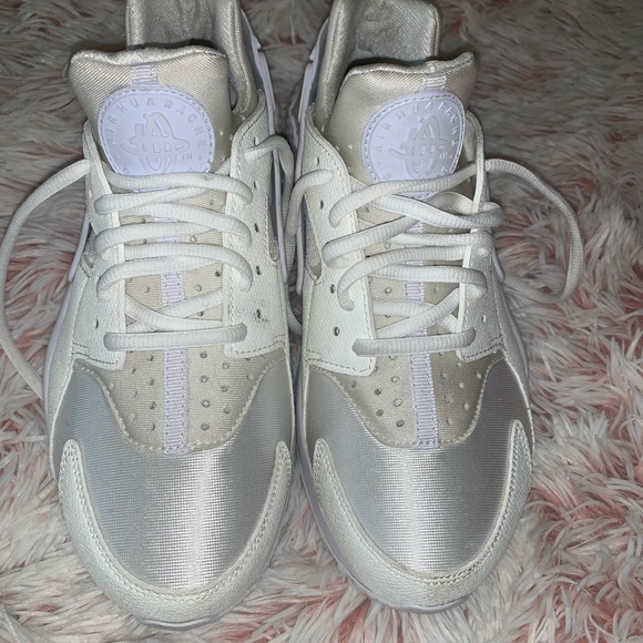 Nike Air Huarache - Picture 4 of 4